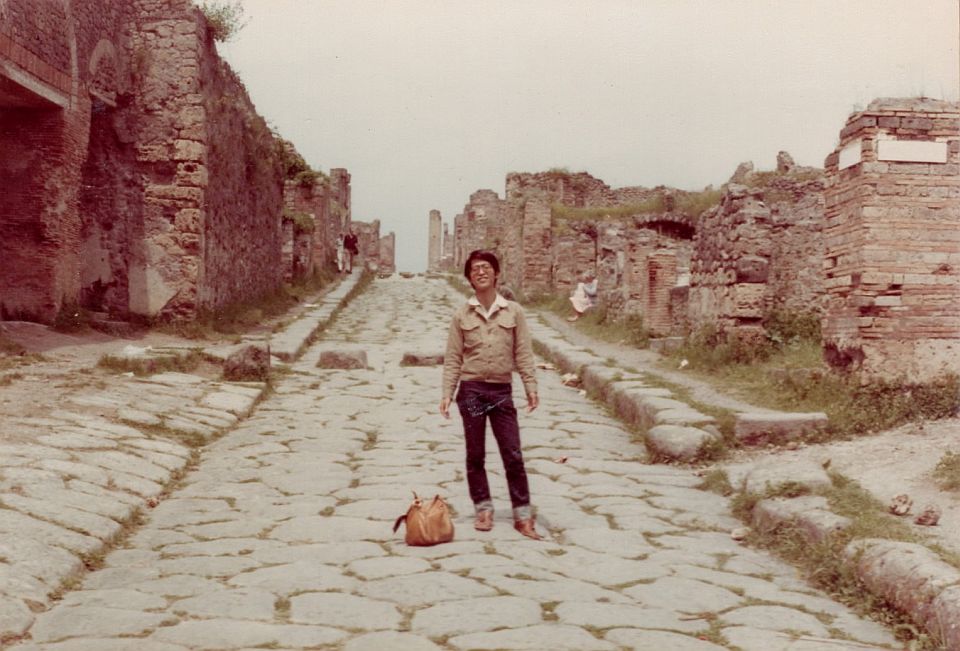 ポンペイ遺跡の道路