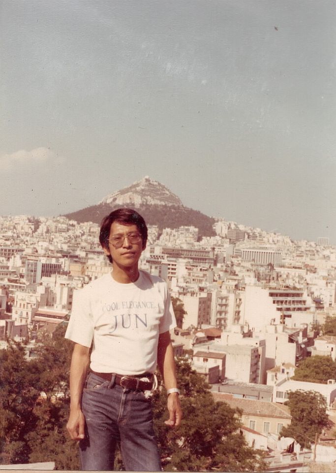 アクロポリスの丘で